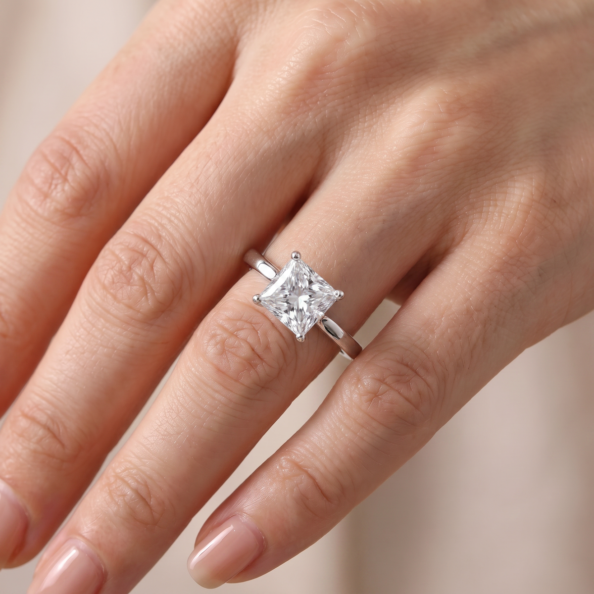 Quadra Ring worn on hand