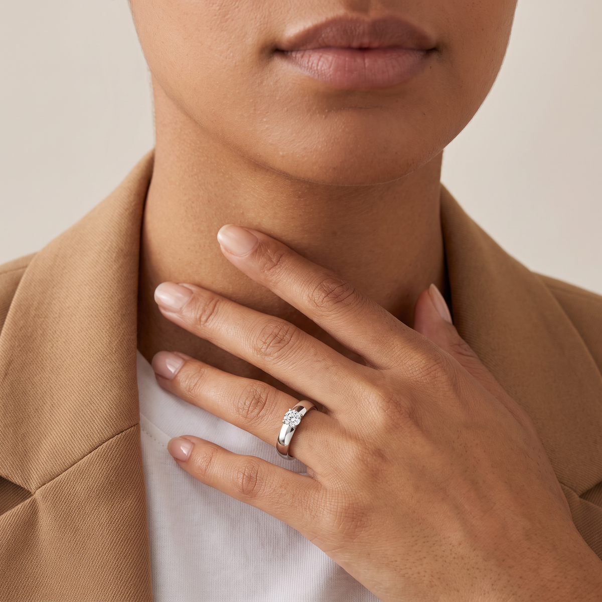 Fascia Ring worn on the ring finger, close-up portrait